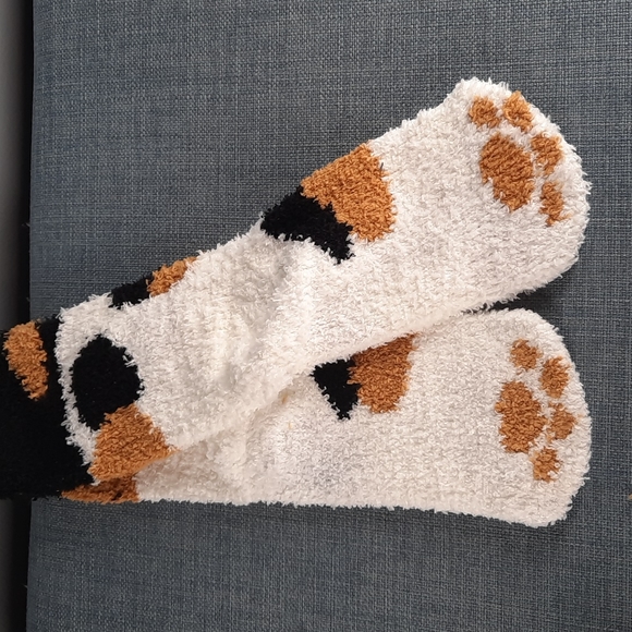 Cat Paw Foot Socks Sox Sock Fuzzy Soft Slipper Thick Warm Cozy Unisex Kids Child - Picture 1 of 5